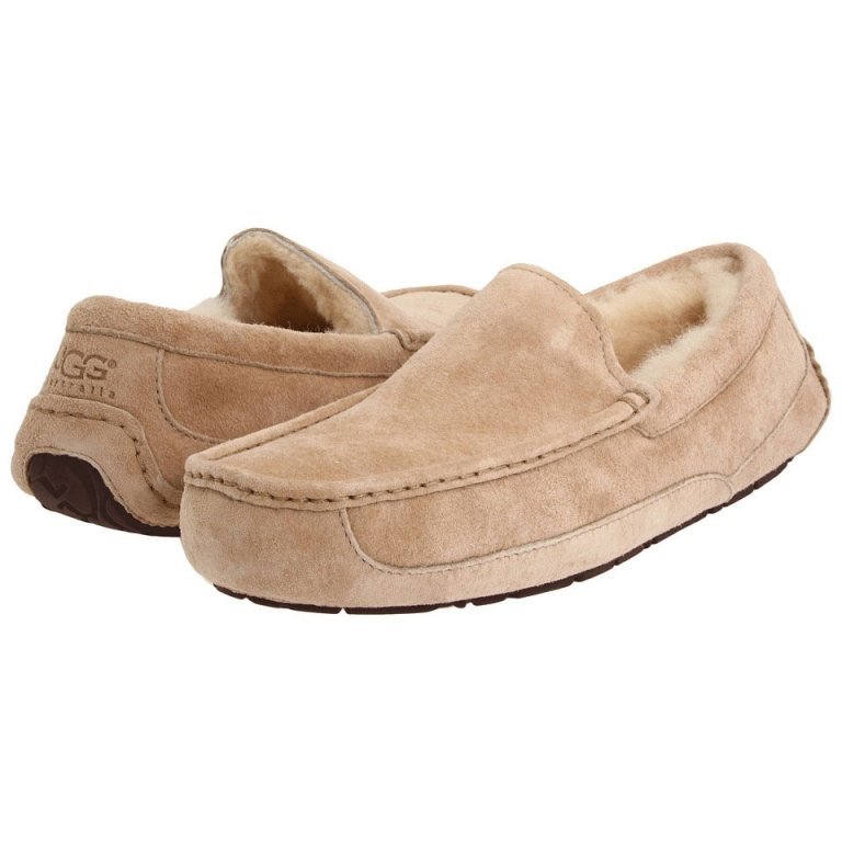 Угги кроссовки. Слиперы мужские зимние UGG wide Ascot. Кроссовки UGG мужские. Эспадрильи UGG женские. Угги эспадрильи.