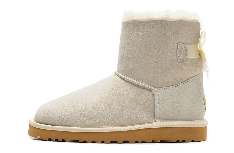 ugg boots mini sand