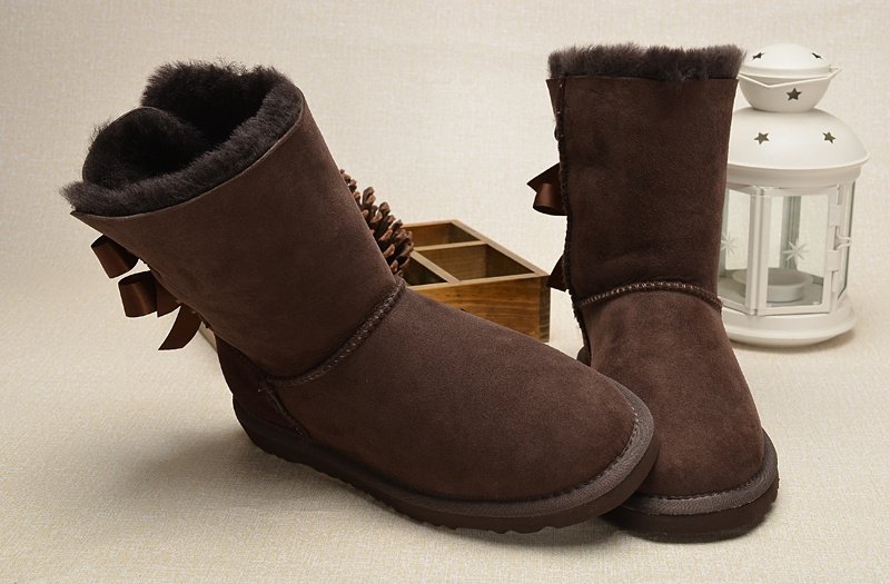 Ugg bailey bow best sale chocolate