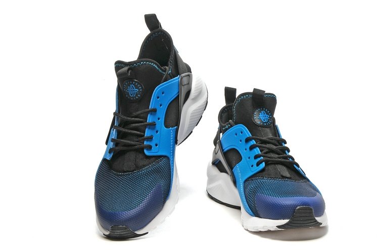 Nike huaraches shop blue and black