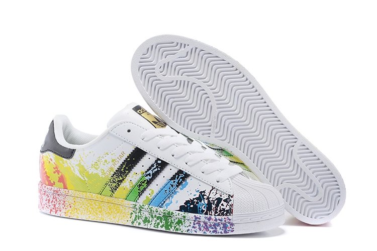 Pride adidas superstar on sale