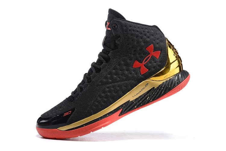 Баскетбольные кроссовки under Armour Curry 7