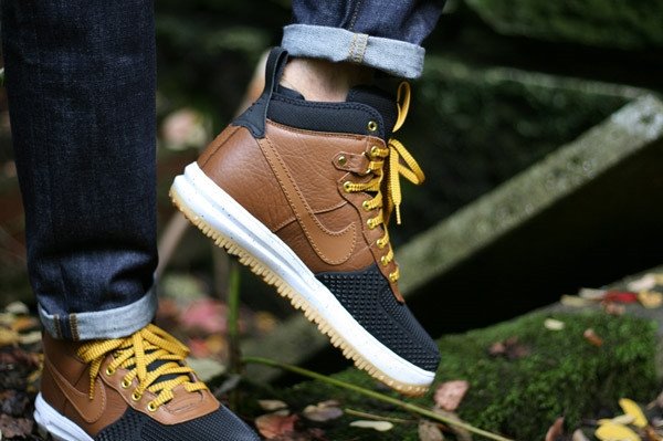 women's nike lunar force 1 duck boots