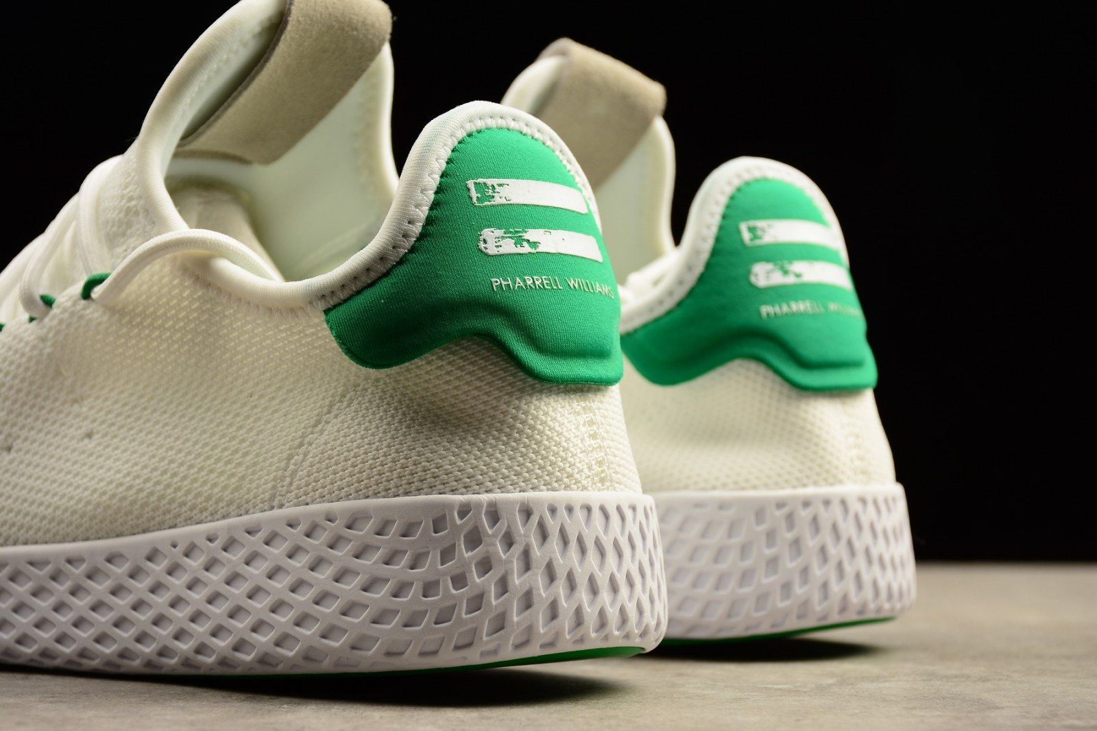 Buy adidas store pharrell tennis hu