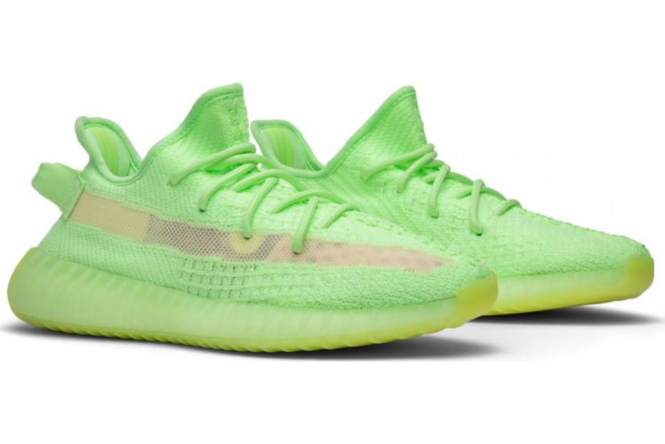 Yeezy boost 350 on sale v2 glow in dark