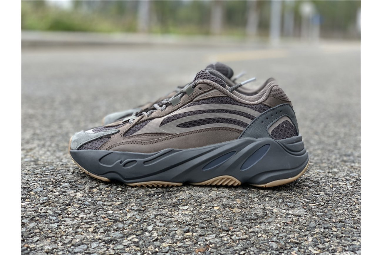 Adidas yeezy boost 700 v2 geode online