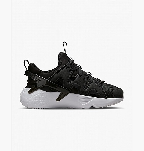 Nike huarache run black hotsell and white