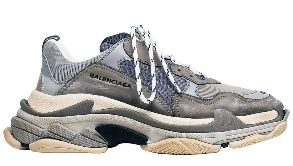 Balenciaga grise best sale triple s