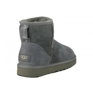 UGG Classic Mini