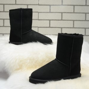 UGG Classic Short Black