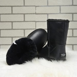 UGG Classic Short leather Black