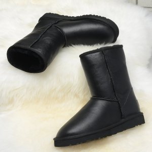 UGG Classic Short leather Black