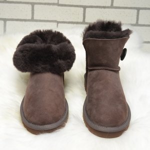 UGG Bailey Button Mini