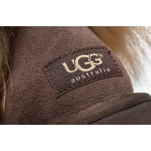 UGG Fox Fur Brown