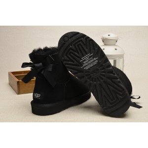 UGG Bailey Bow Mini Black