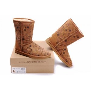 UGG Classic Short Fancy chestnut