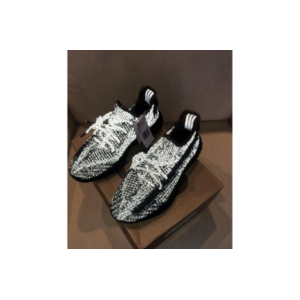 Кроссовки Adidas Yeezy Boost 350 V2 Black Reflective (060)