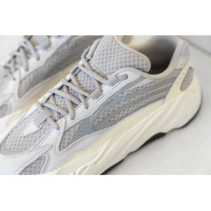 Кроссовки Adidas Yeezy 700 V2 Static (008)