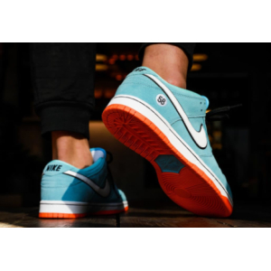 Nike SB Dunk Low Gulf