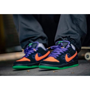 Nike SB Dunk Low Night of Mischief