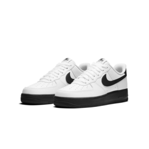 Кроссовки Nike Air Force 1′ 07 White Black Sole