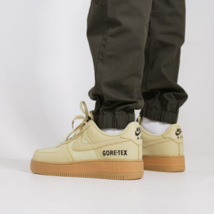 Кроссовки Nike Air Force 1 Gore-Tex Team Gold