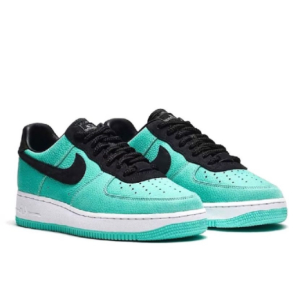 Кроссовки Nike Air Force 1 Tiffany & Co Friends and Family