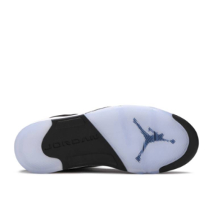 Кроссовки Nike Air Jordan 5 Retro Oreo 2021