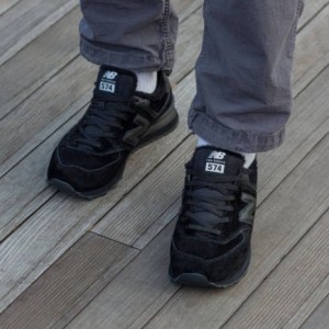 Кроссовки New Balance 574 Triple Black suede Зимние